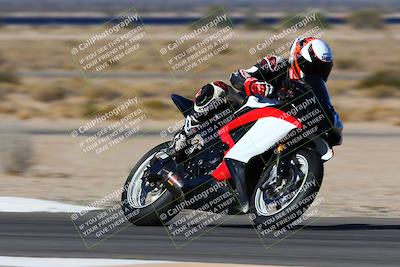 media/Jan-09-2022-SoCal Trackdays (Sun) [[2b1fec8404]]/Turn 11 (935am)/